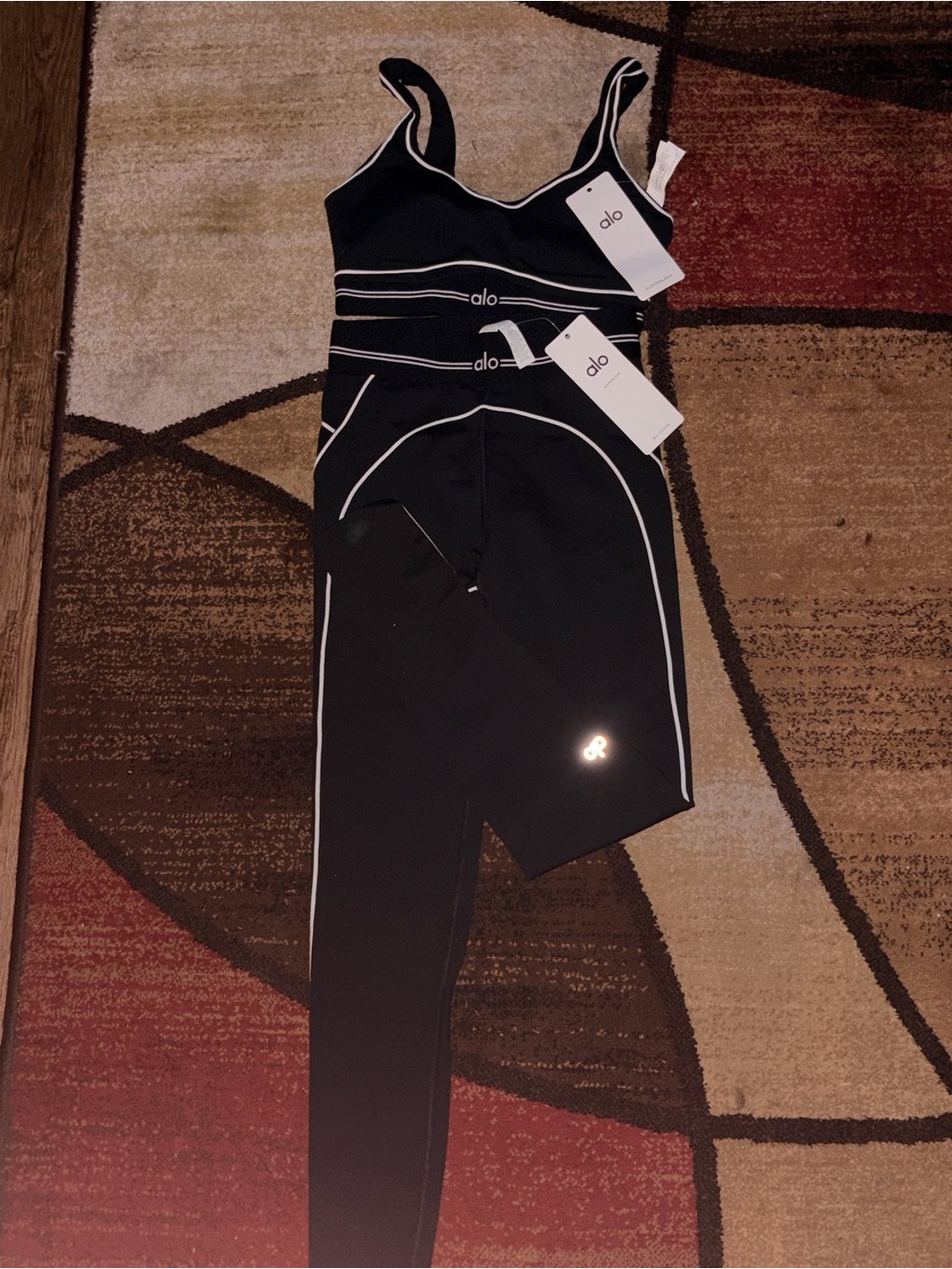 ALO Yoga Black bra & legging set with White Contrast Piping